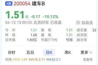 在国家队也是大哥？奥纳纳传球出界后后怒斥队友？